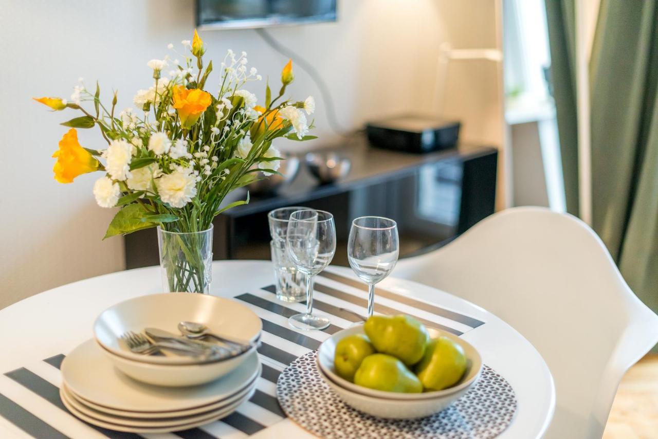 Poznanska Serviced Apartments Warsaw Exterior photo